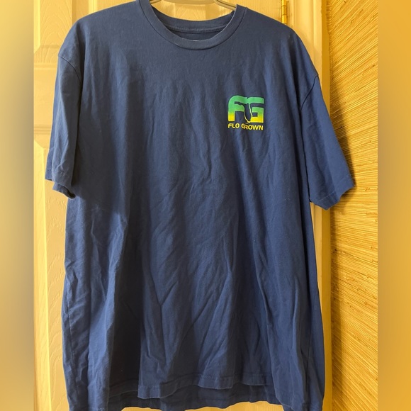 Flo Grown tee - Picture 1 of 3